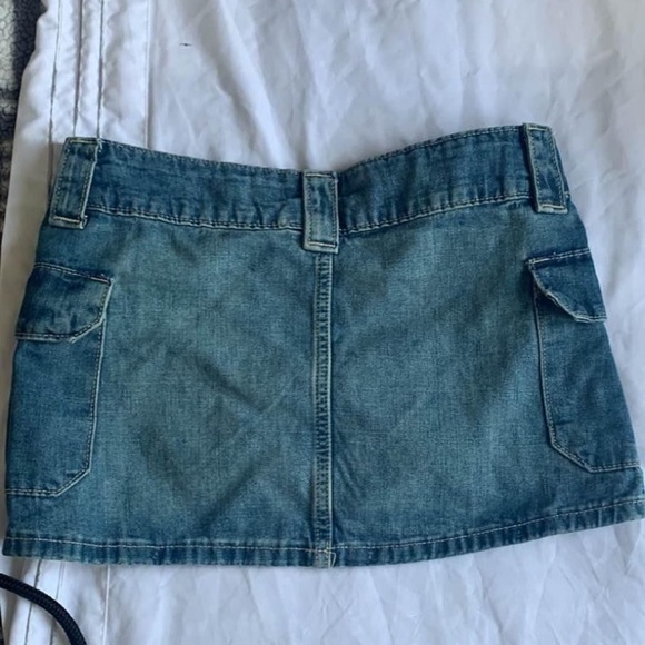 H&M mini skirt - Picture 2 of 2